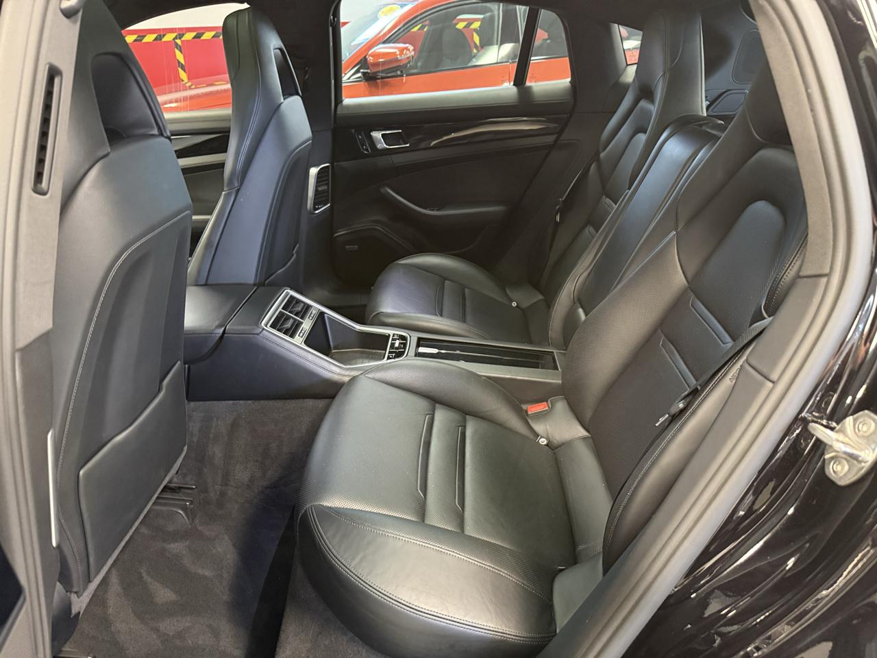 Porsche Panamera 4S 2018