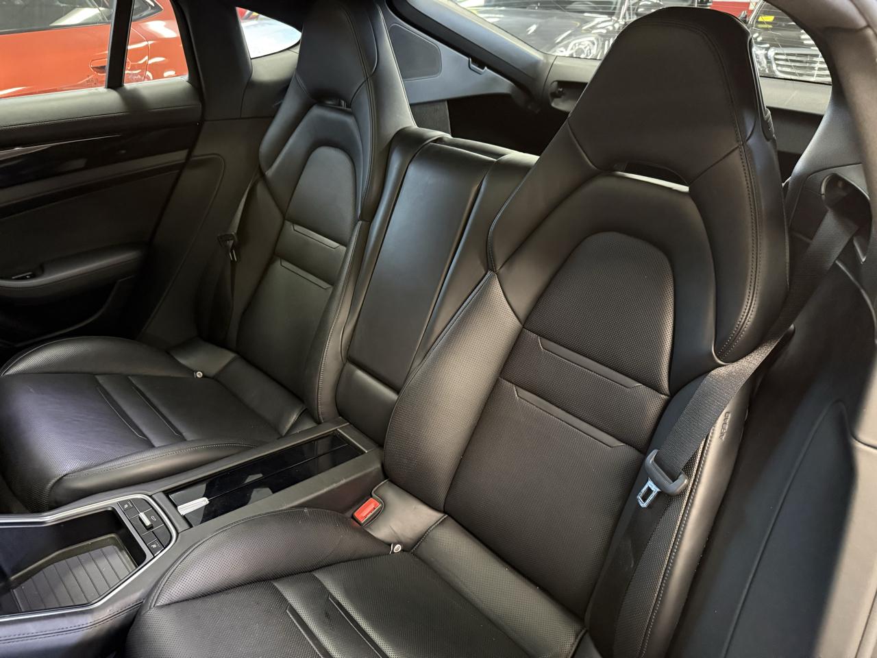 Porsche Panamera 4S 2018