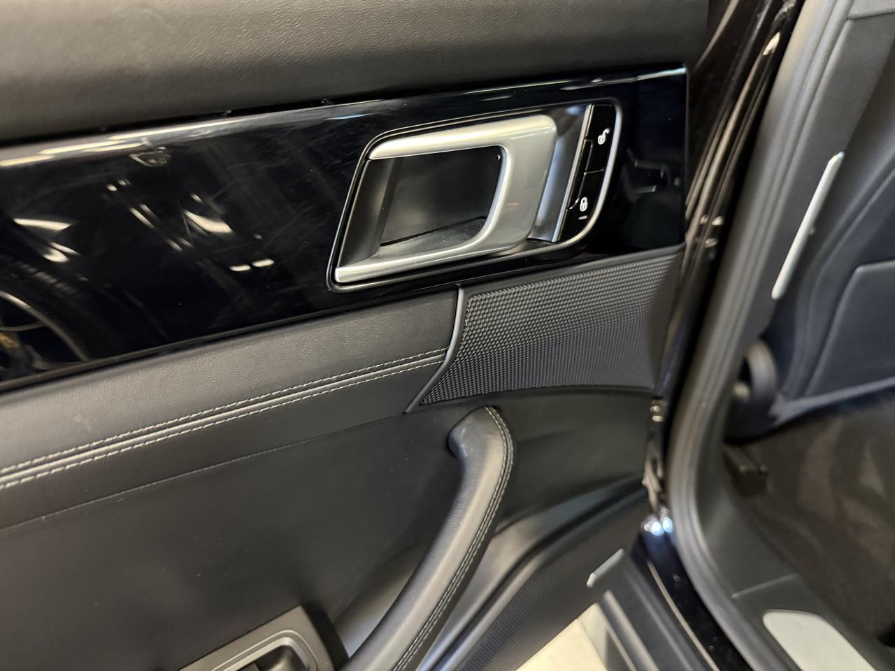 Porsche Panamera 4S 2018