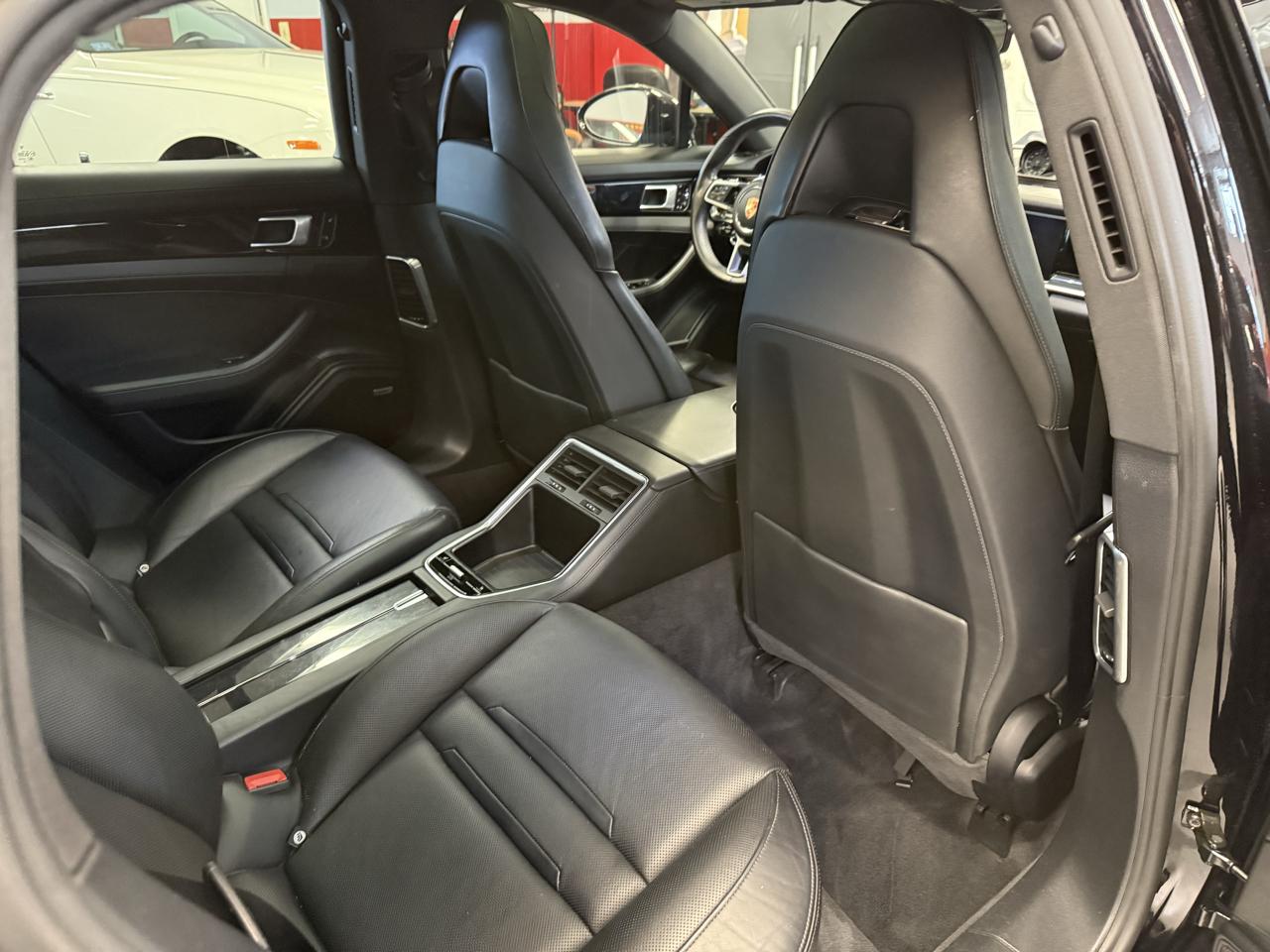 Porsche Panamera 4S 2018