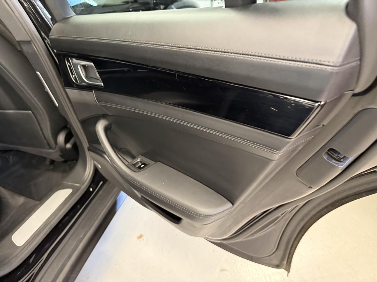 Porsche Panamera 4S 2018
