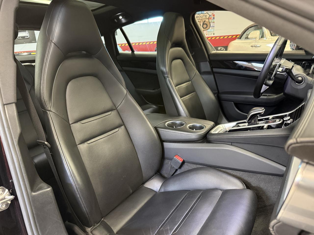 Porsche Panamera 4S 2018