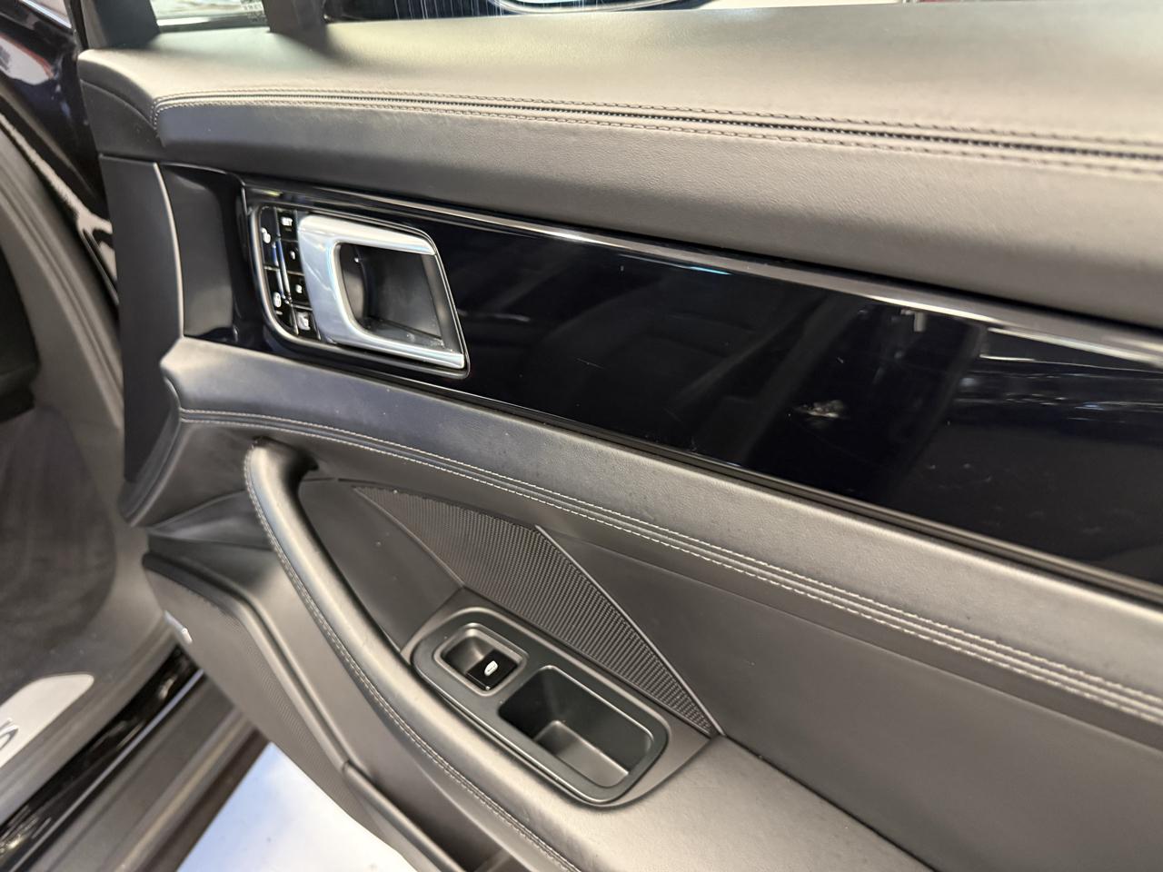 Porsche Panamera 4S 2018