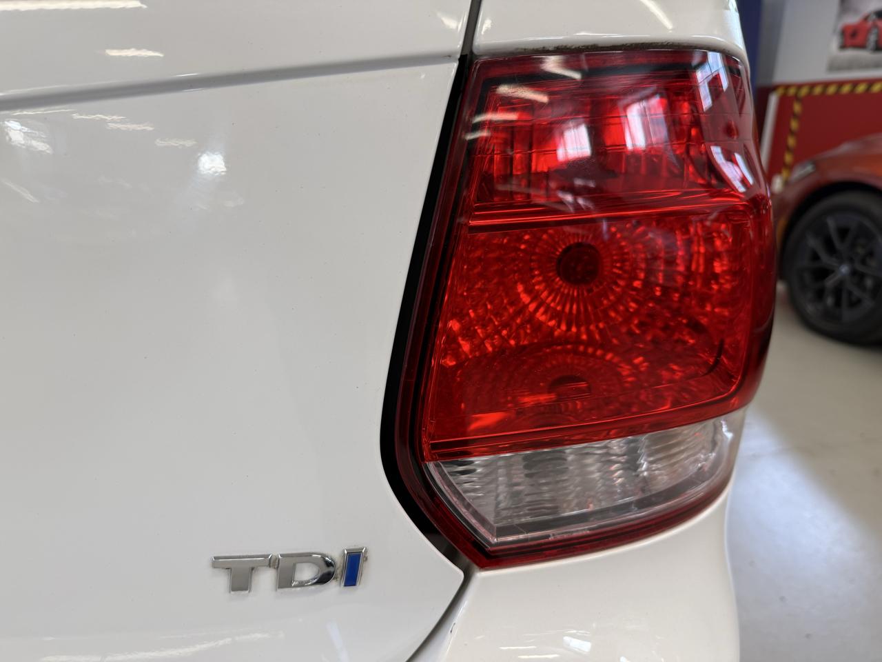 Volkswagen Jetta SportWagen 2.0L TDI 2011