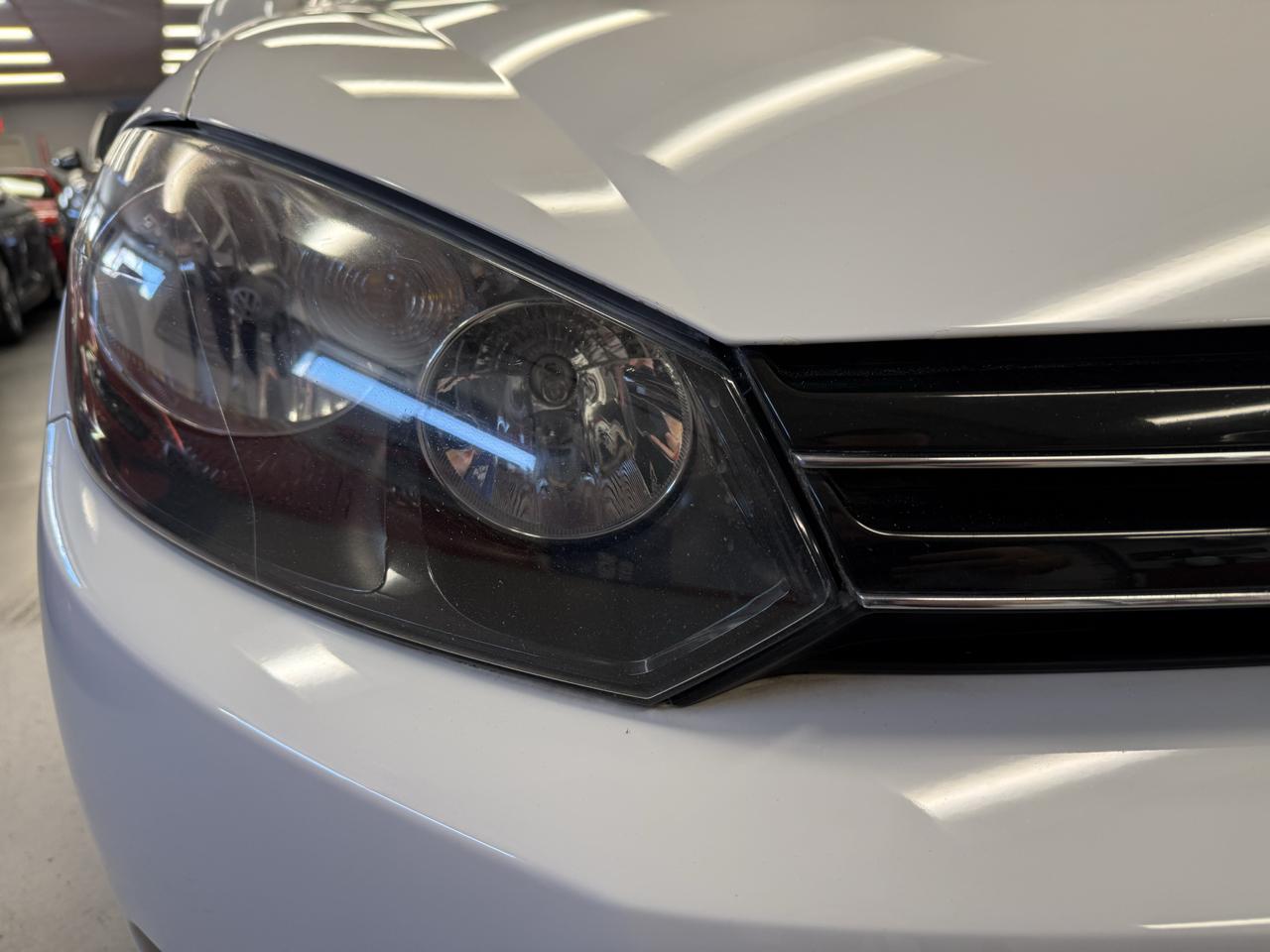 Volkswagen Jetta SportWagen 2.0L TDI 2011