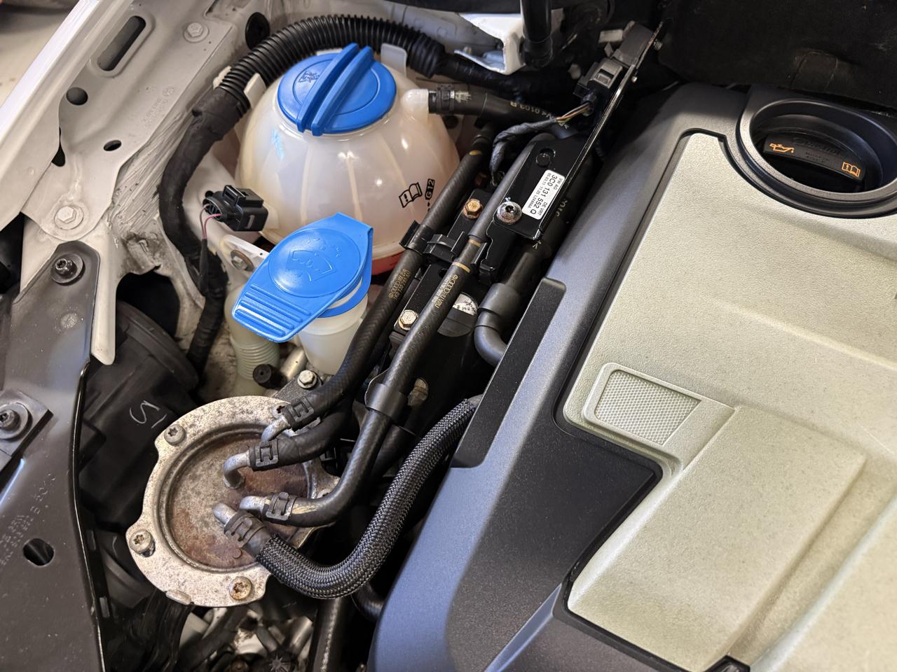 Volkswagen Jetta SportWagen 2.0L TDI 2011