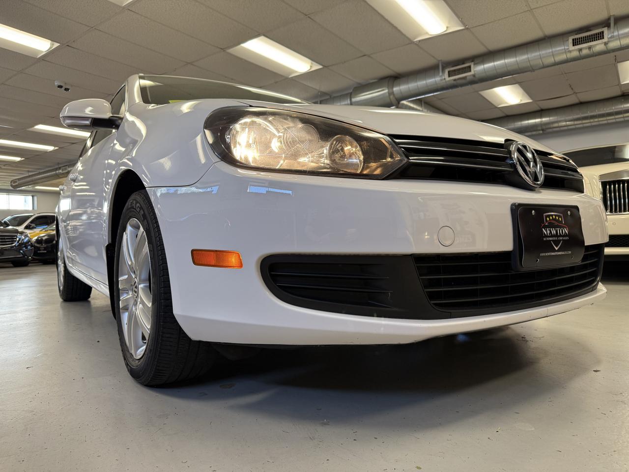 Volkswagen Jetta SportWagen 2.0L TDI 2011