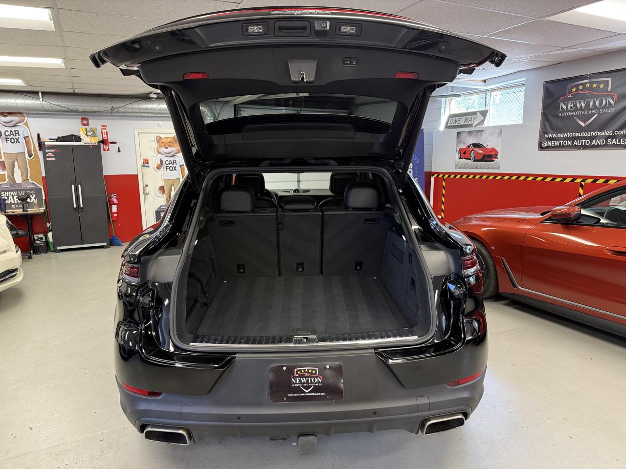 Porsche Cayenne Coupe 2024