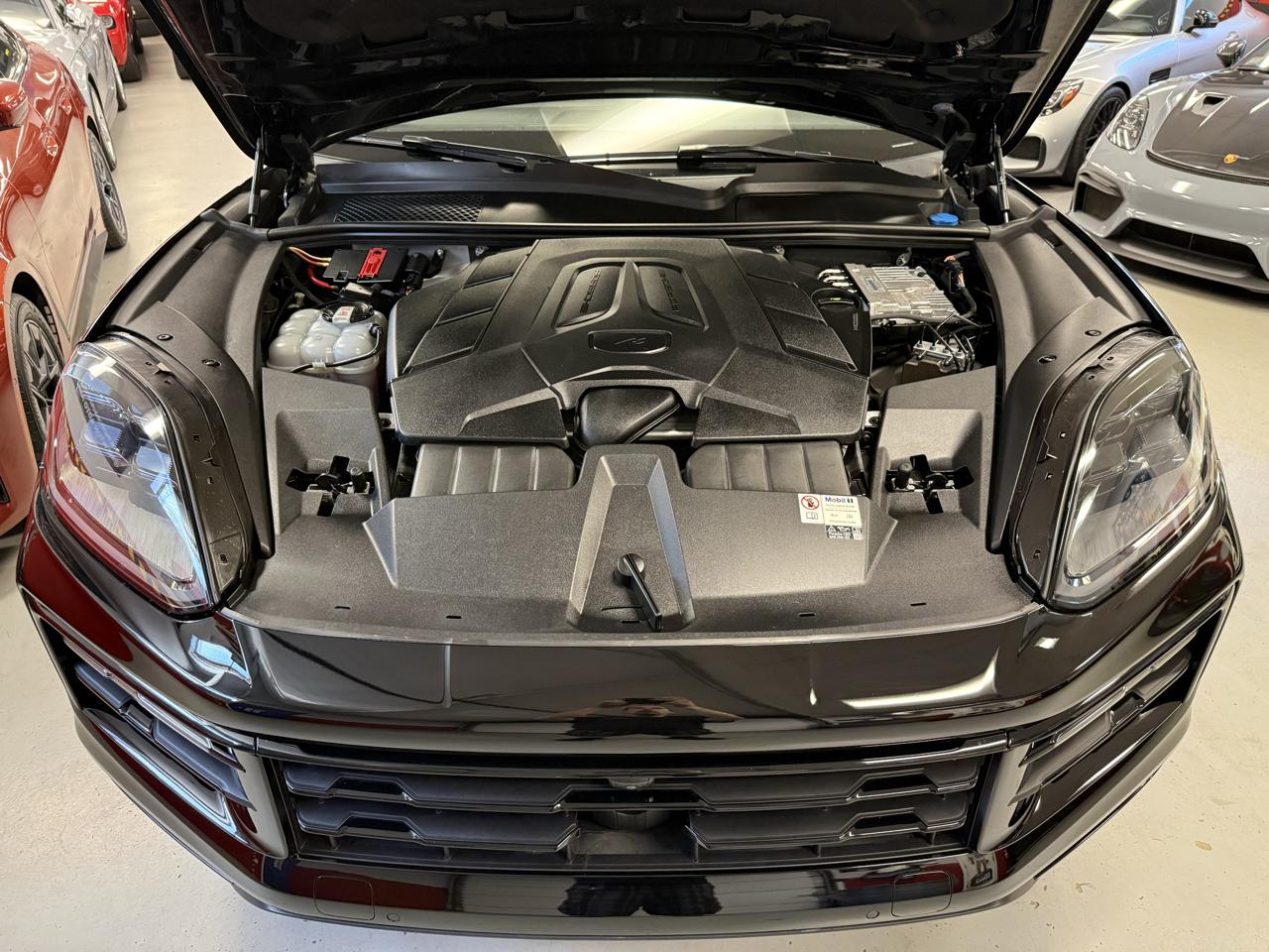 Porsche Cayenne Coupe 2024