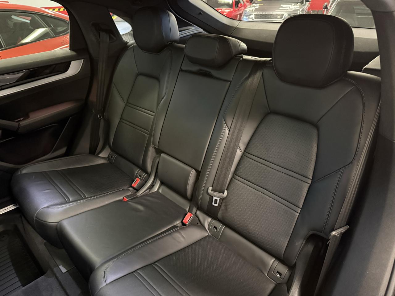 Porsche Cayenne Coupe 2024