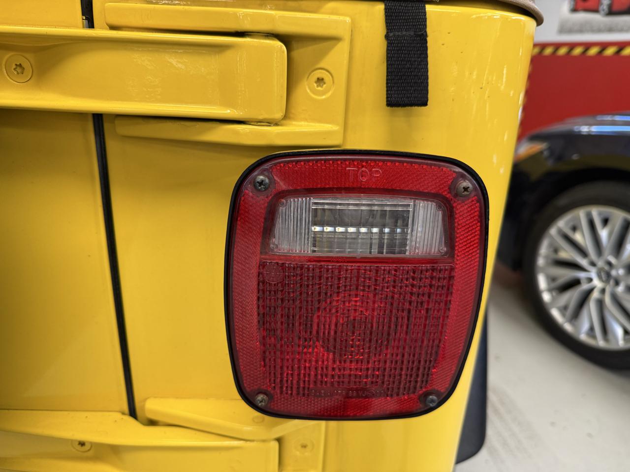 Jeep Wrangler Sport 2003