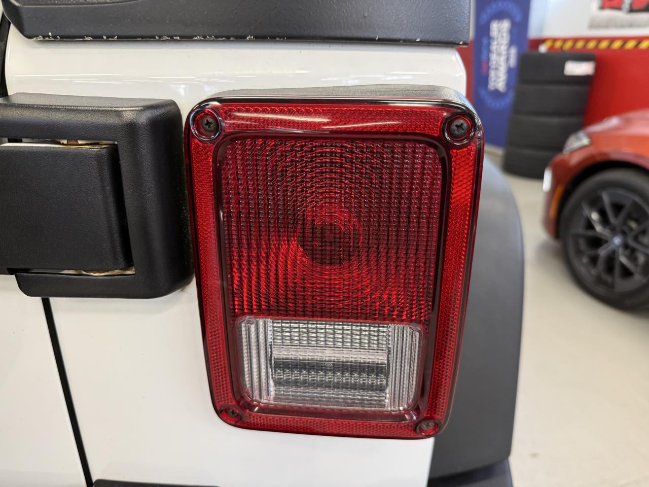 Jeep Wrangler Sport 4WD 2014