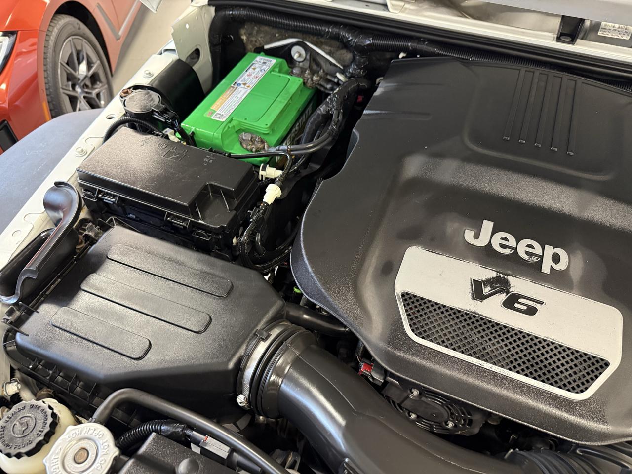 Jeep Wrangler Sport 4WD 2014