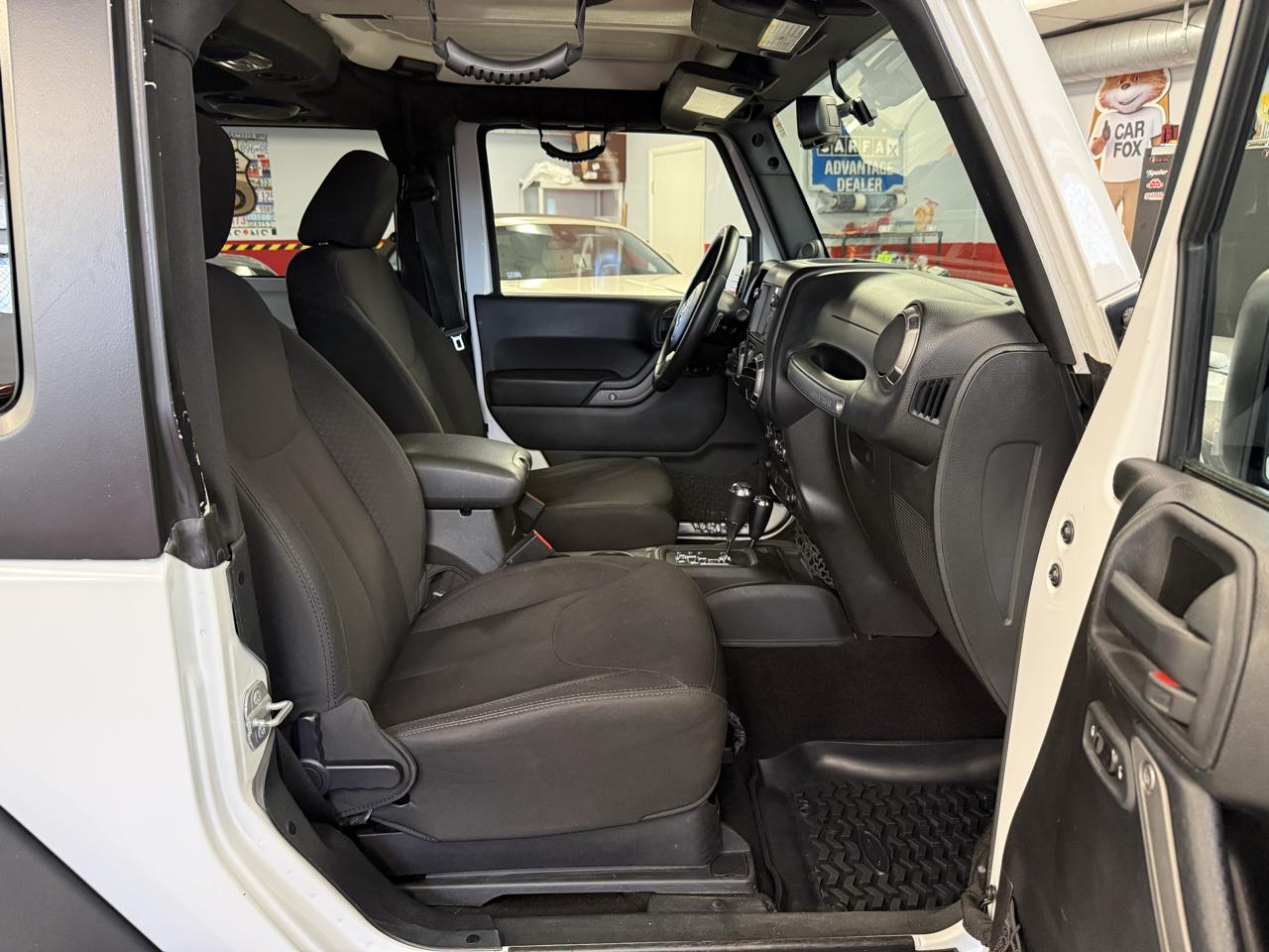 Jeep Wrangler Sport 4WD 2014