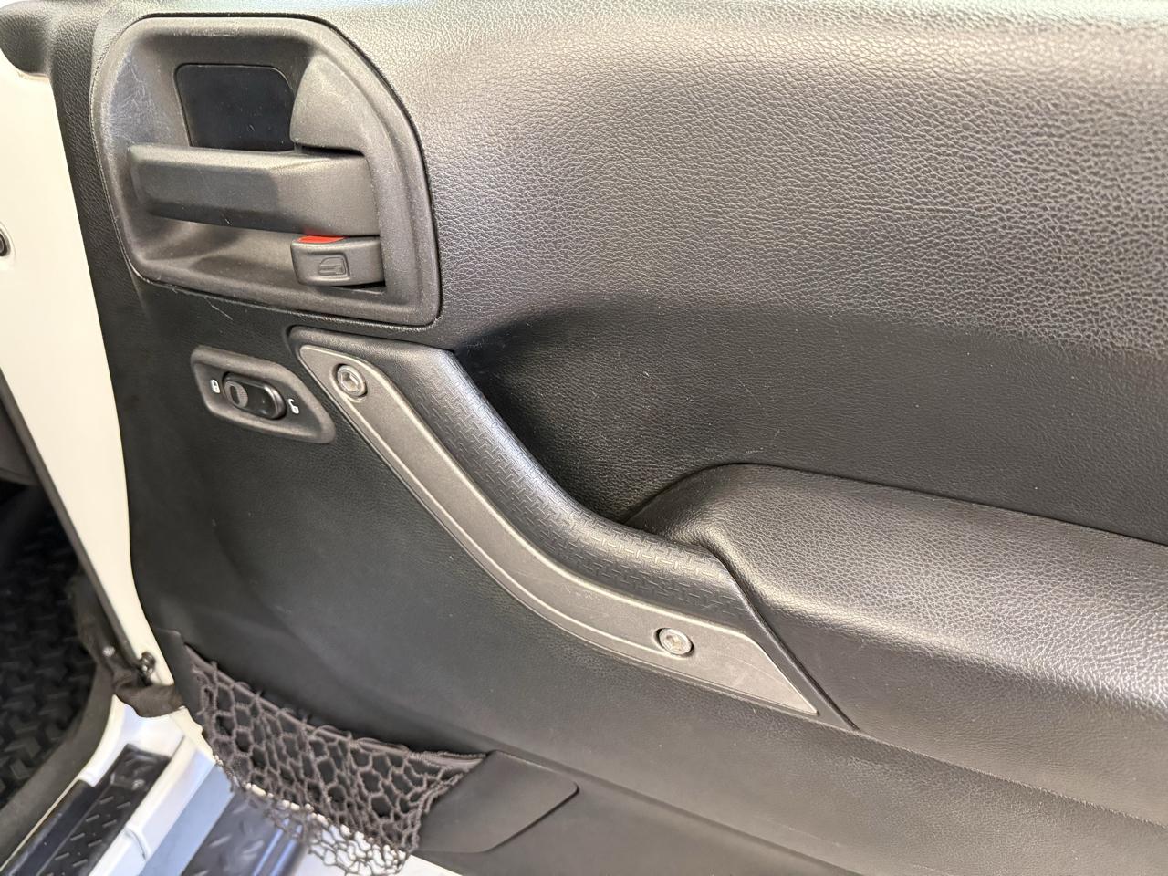 Jeep Wrangler Sport 4WD 2014