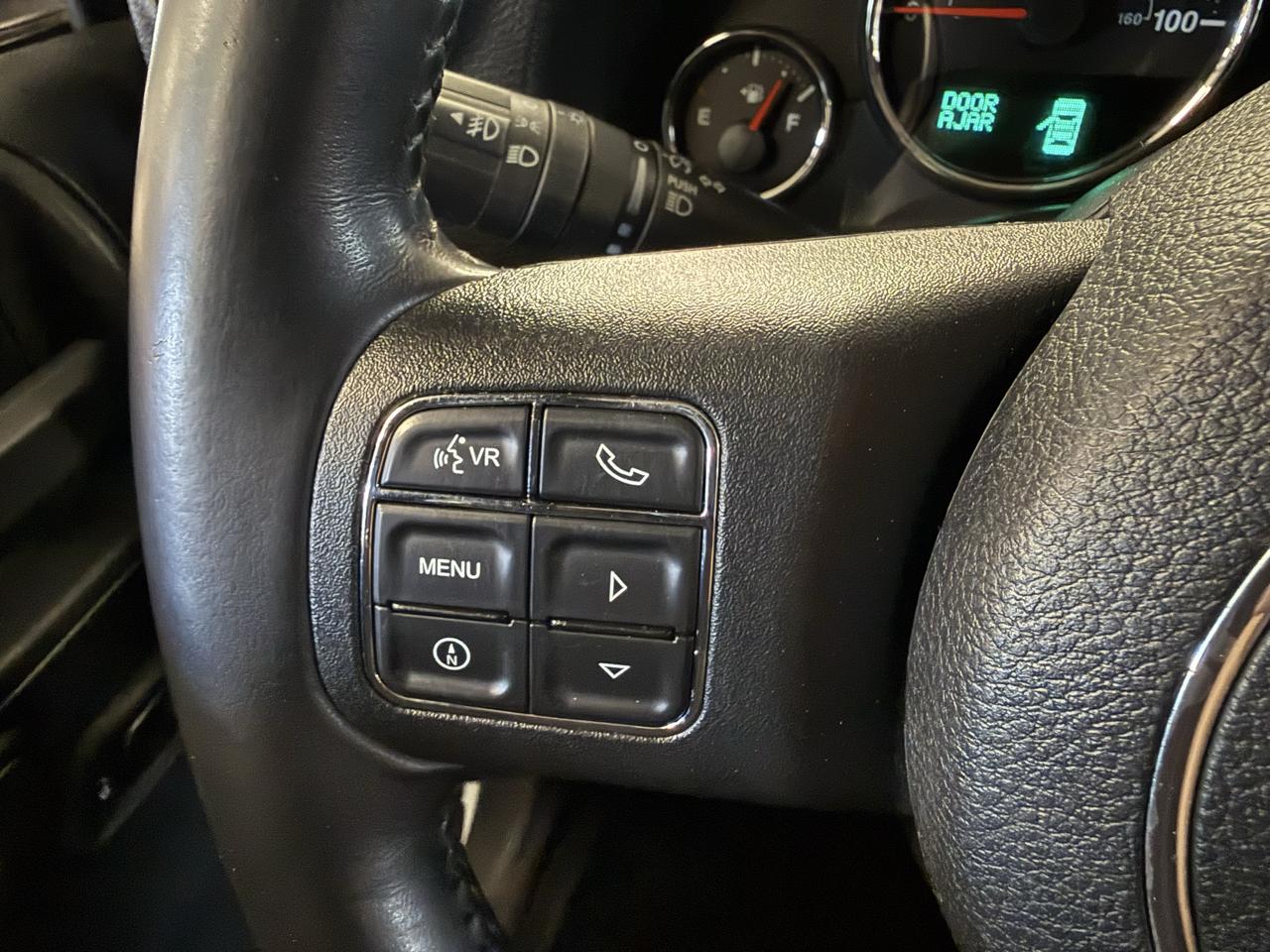 Jeep Wrangler Sport 4WD 2014