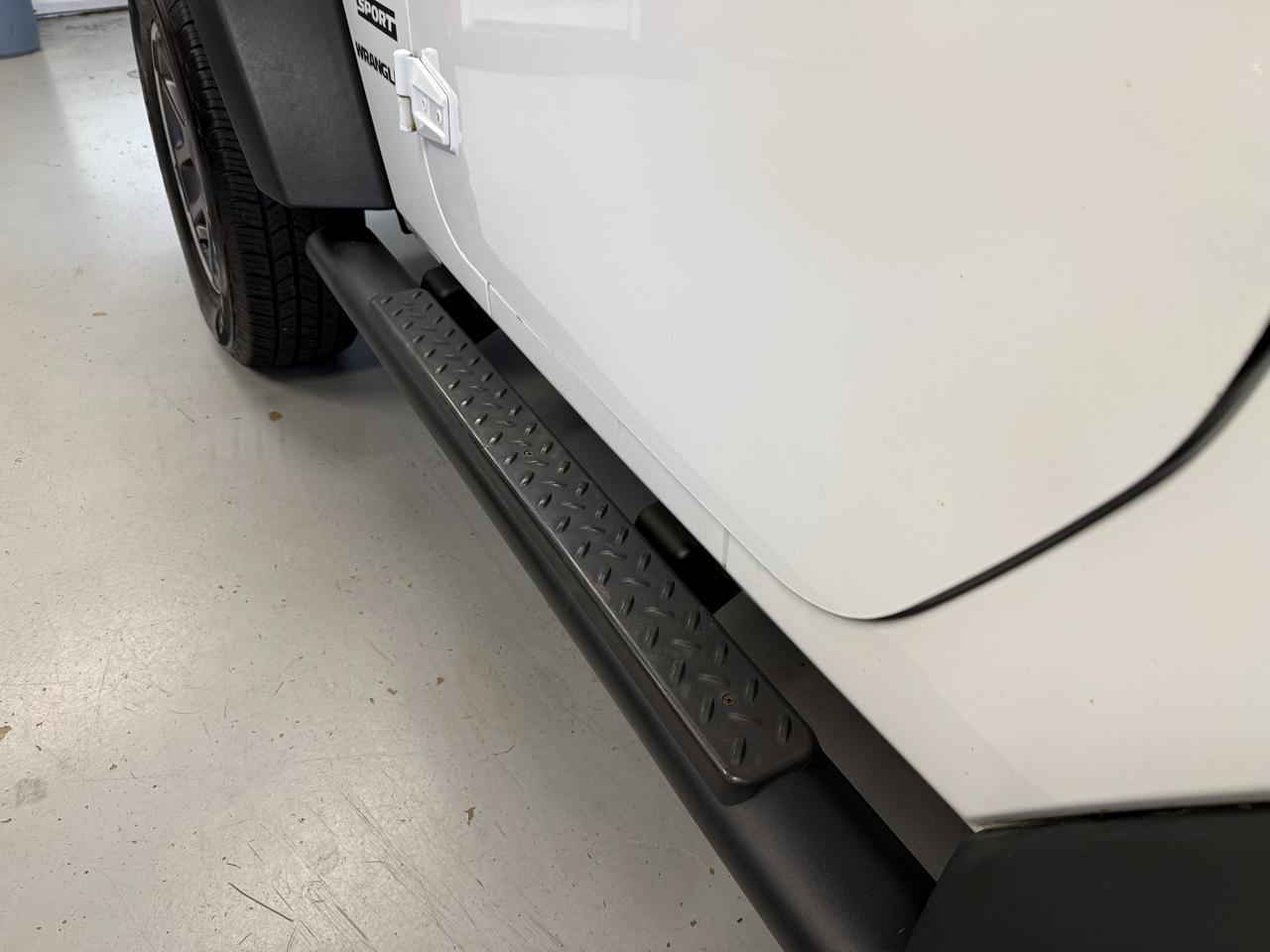 Jeep Wrangler Sport 4WD 2014