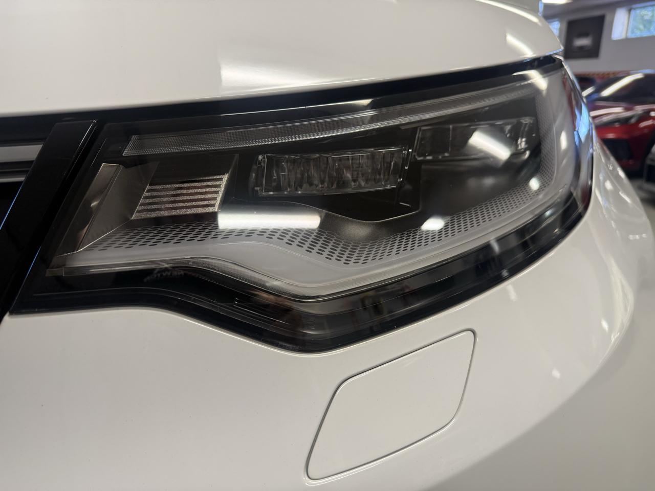 Land Rover Discovery S 2023