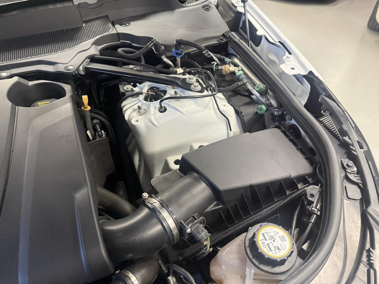 Land Rover Discovery S 2023