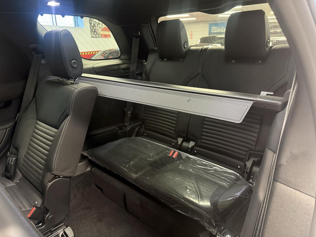 Land Rover Discovery S 2023