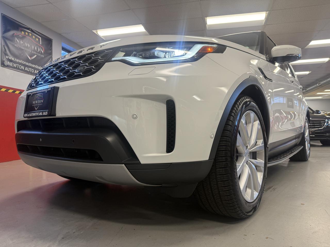 Land Rover Discovery S 2023