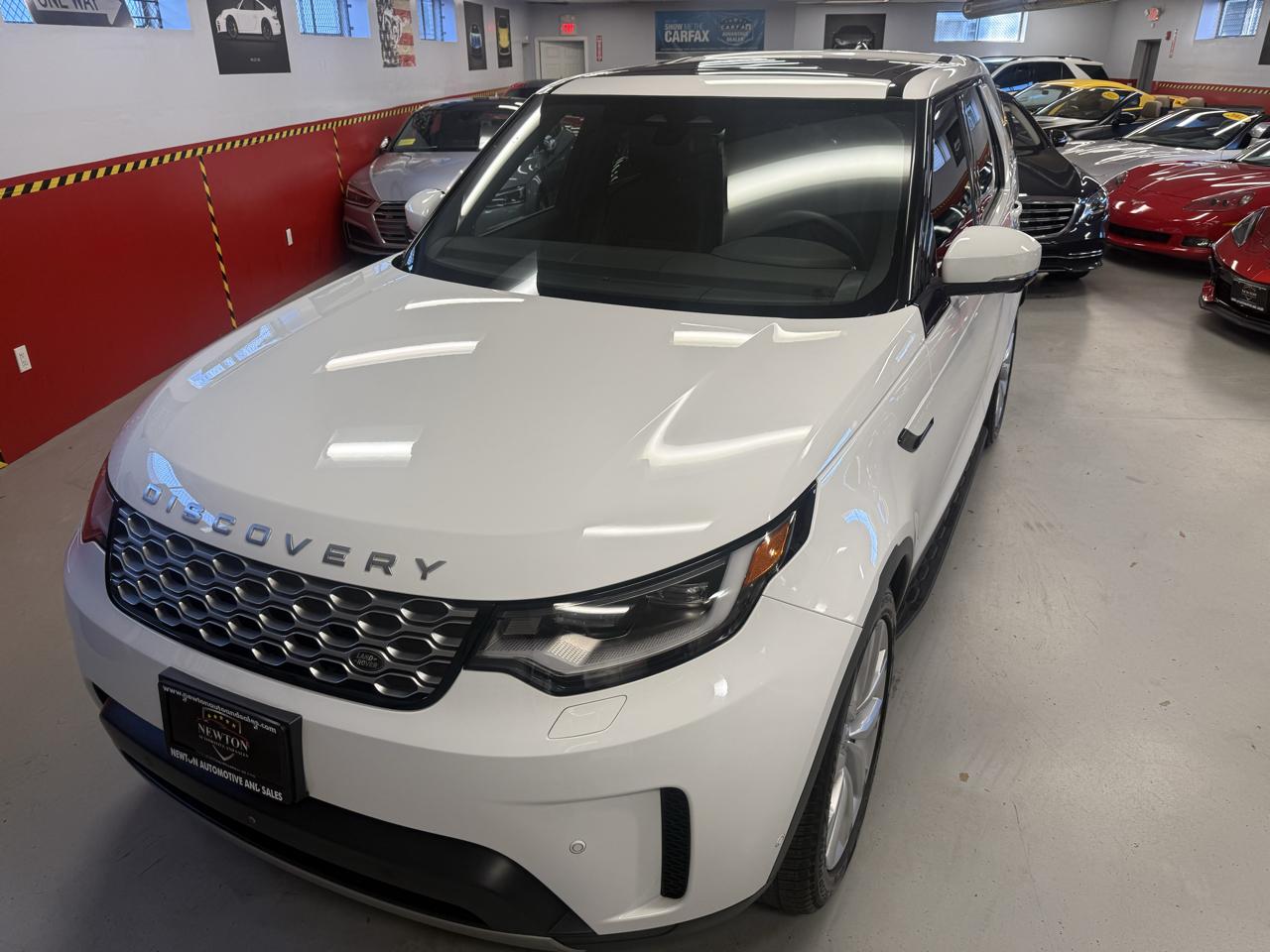Land Rover Discovery S 2023