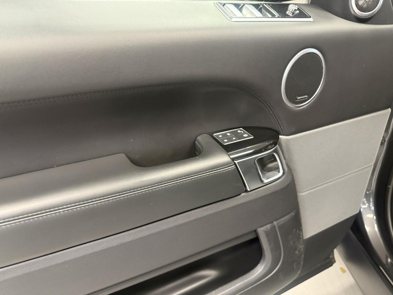 Land Rover Range Rover Sport HST 2020