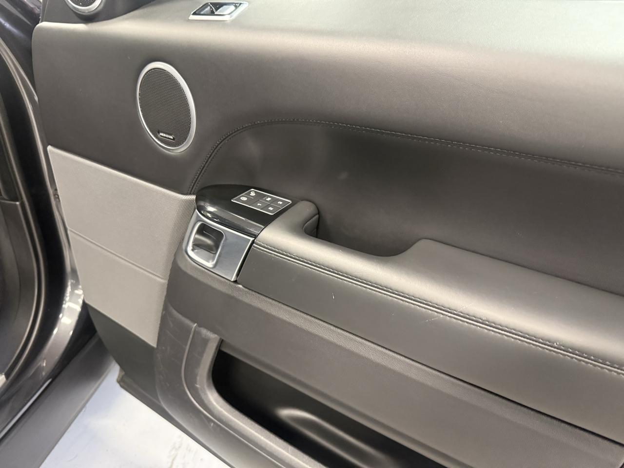 Land Rover Range Rover Sport HST 2020