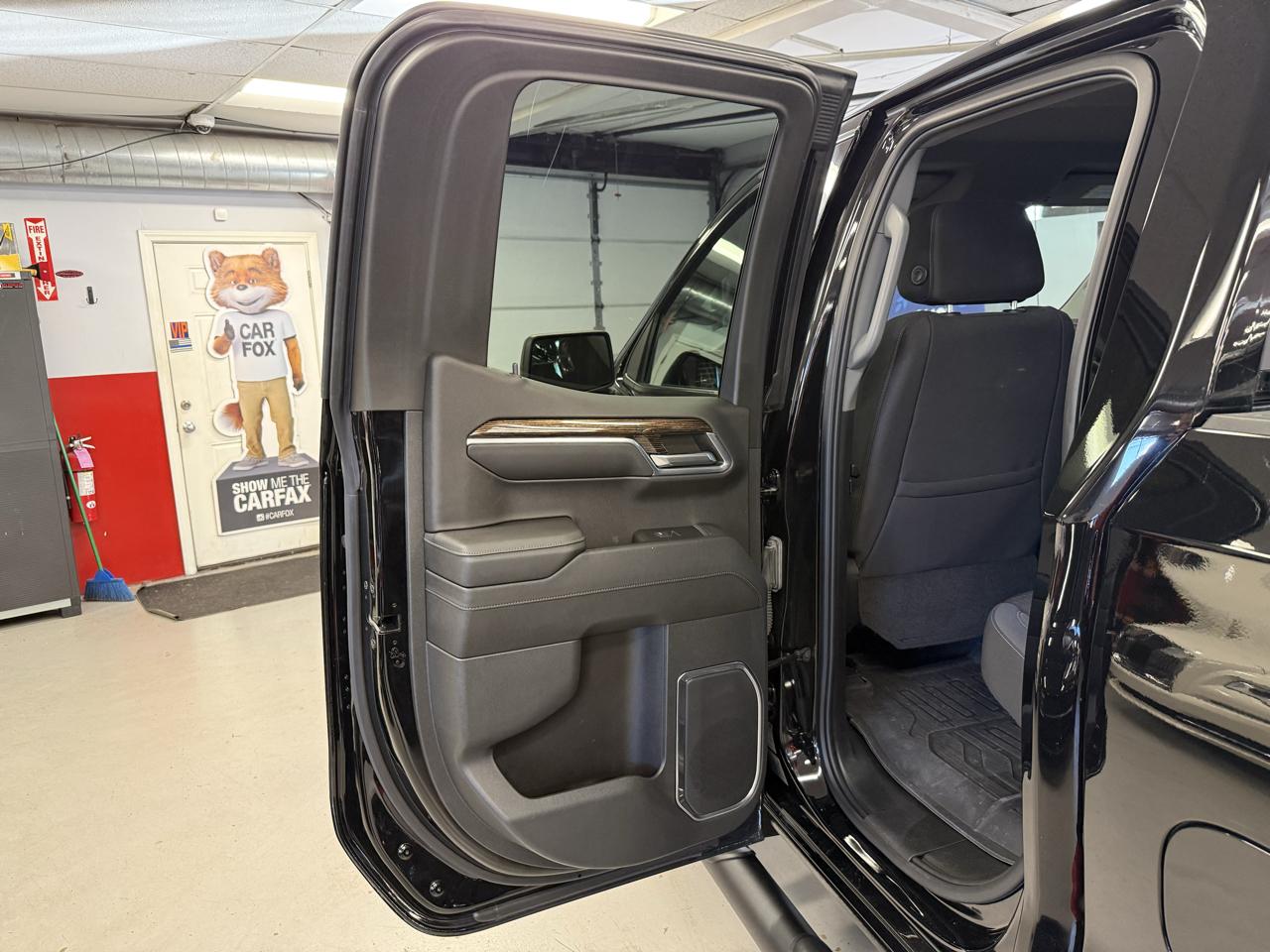 GMC Sierra 1500 Elevation Double Cab 4WD 2023