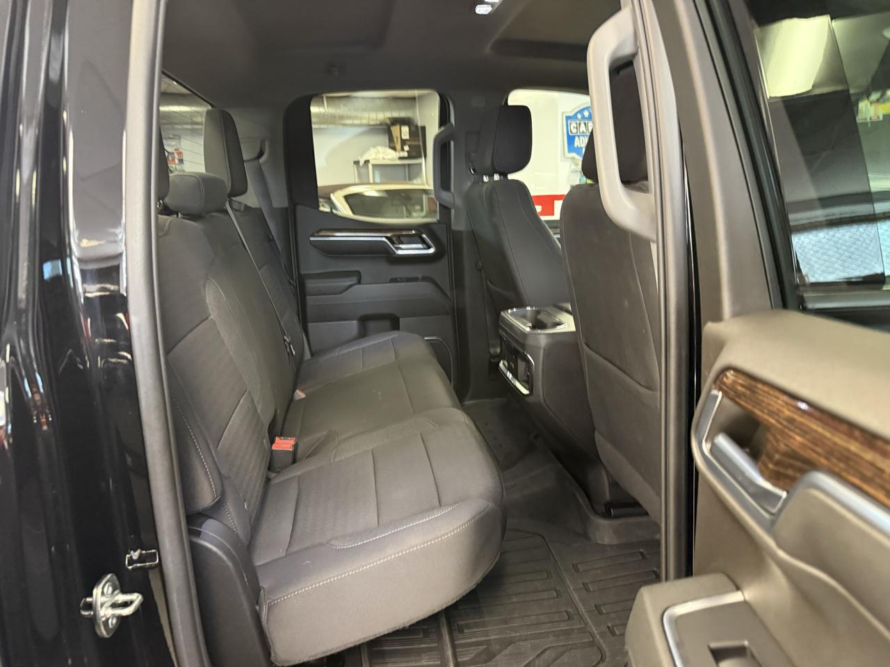 GMC Sierra 1500 Elevation Double Cab 4WD 2023