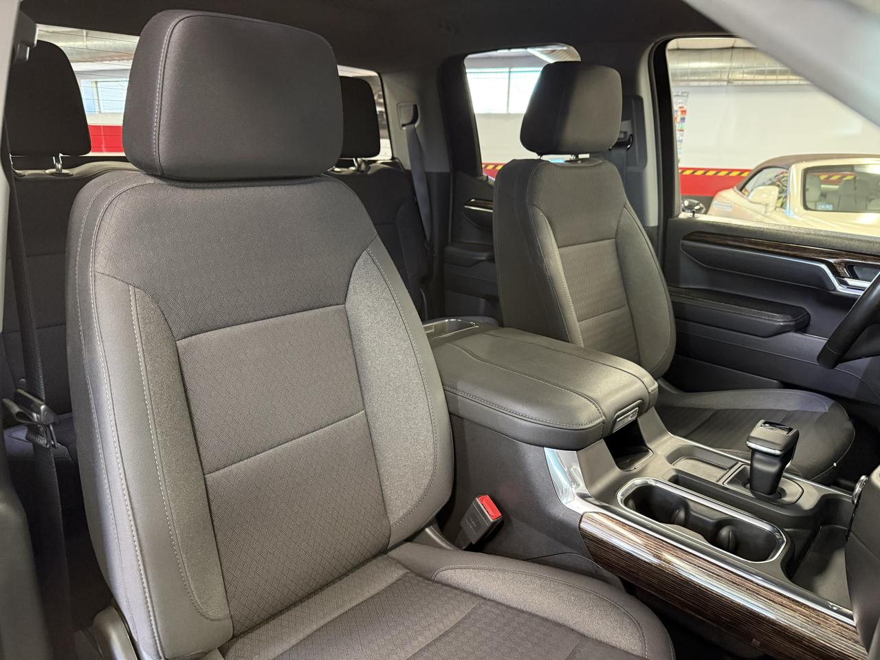 GMC Sierra 1500 Elevation Double Cab 4WD 2023
