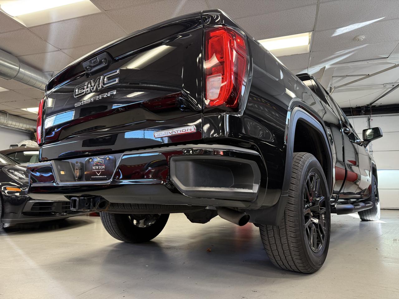 GMC Sierra 1500 Elevation Double Cab 4WD 2023