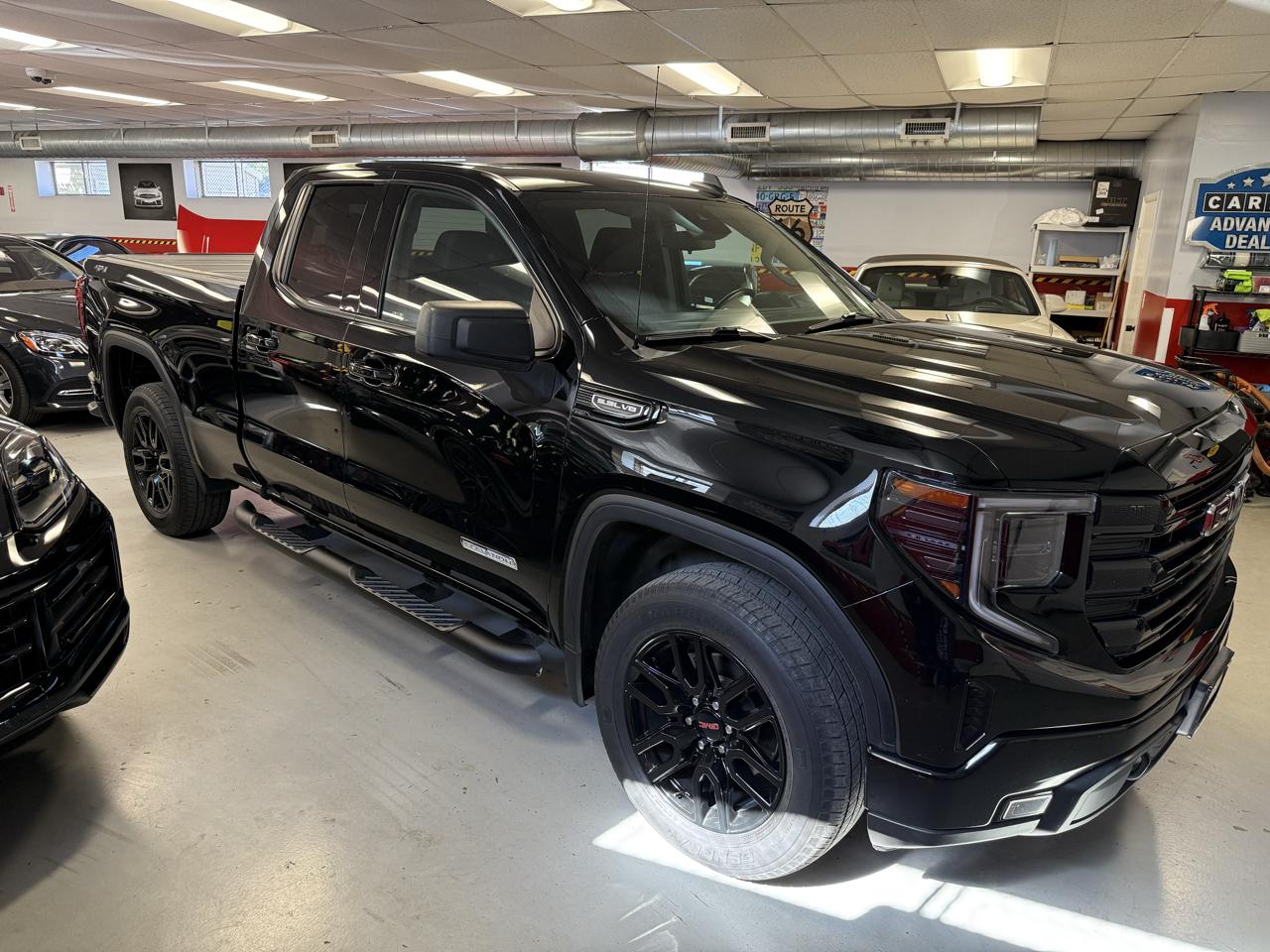 GMC Sierra 1500 Elevation Double Cab 4WD 2023