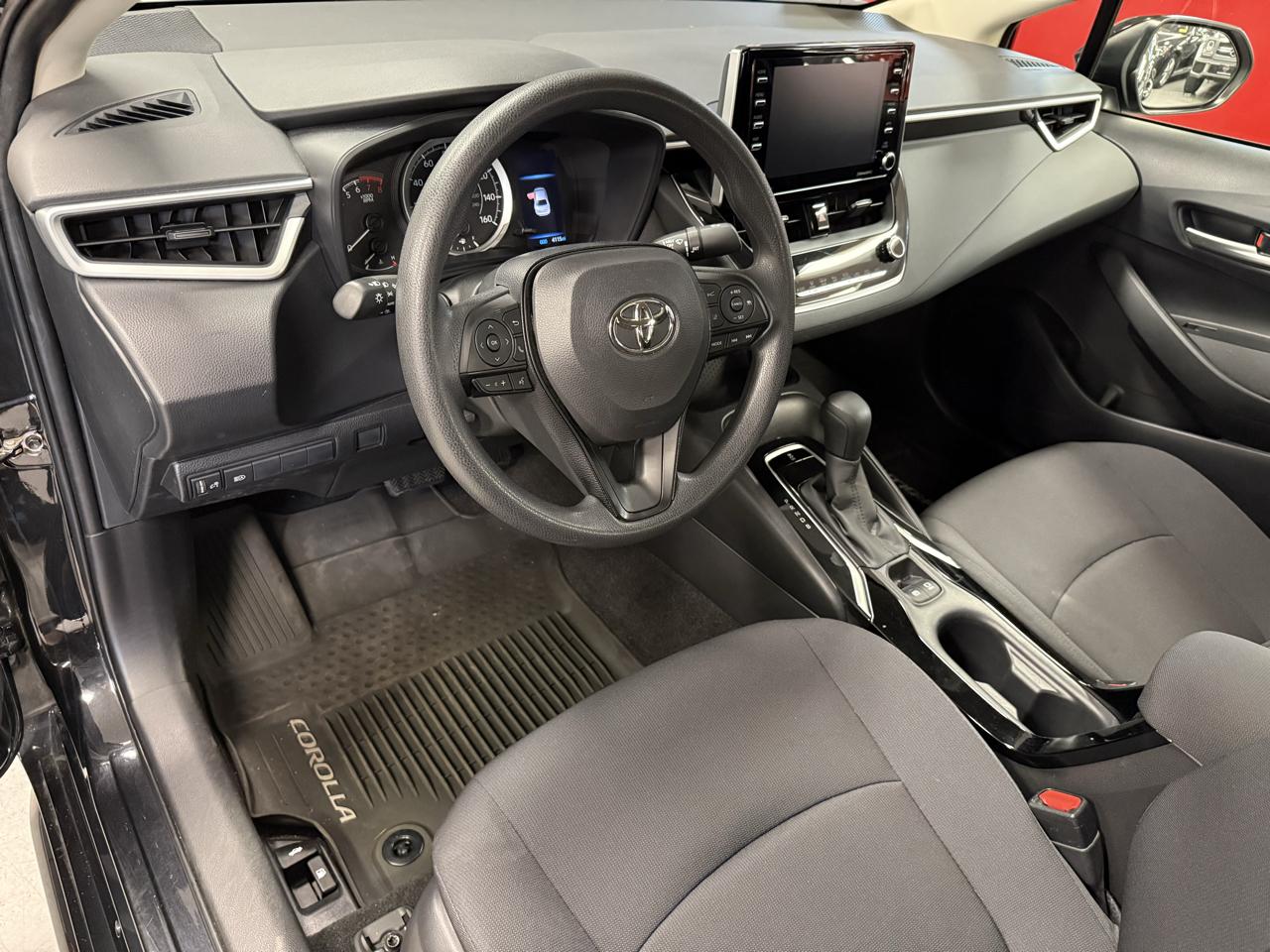 Toyota Corolla LE 2021