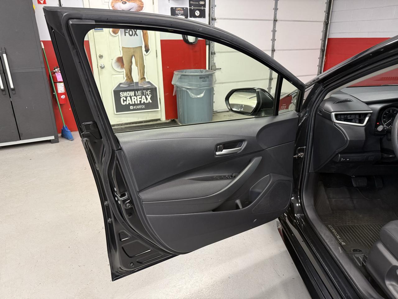 Toyota Corolla LE 2021