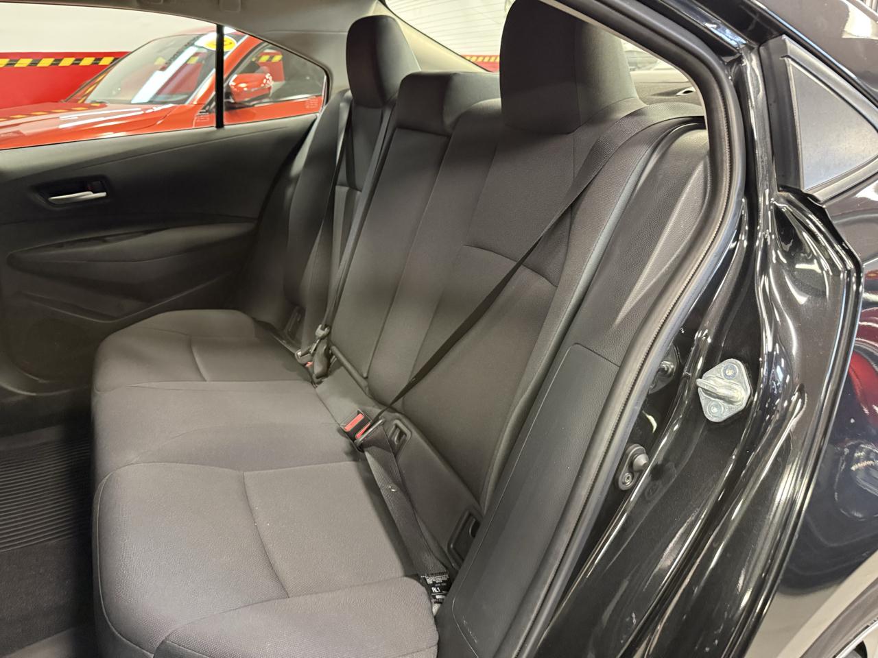 Toyota Corolla LE 2021