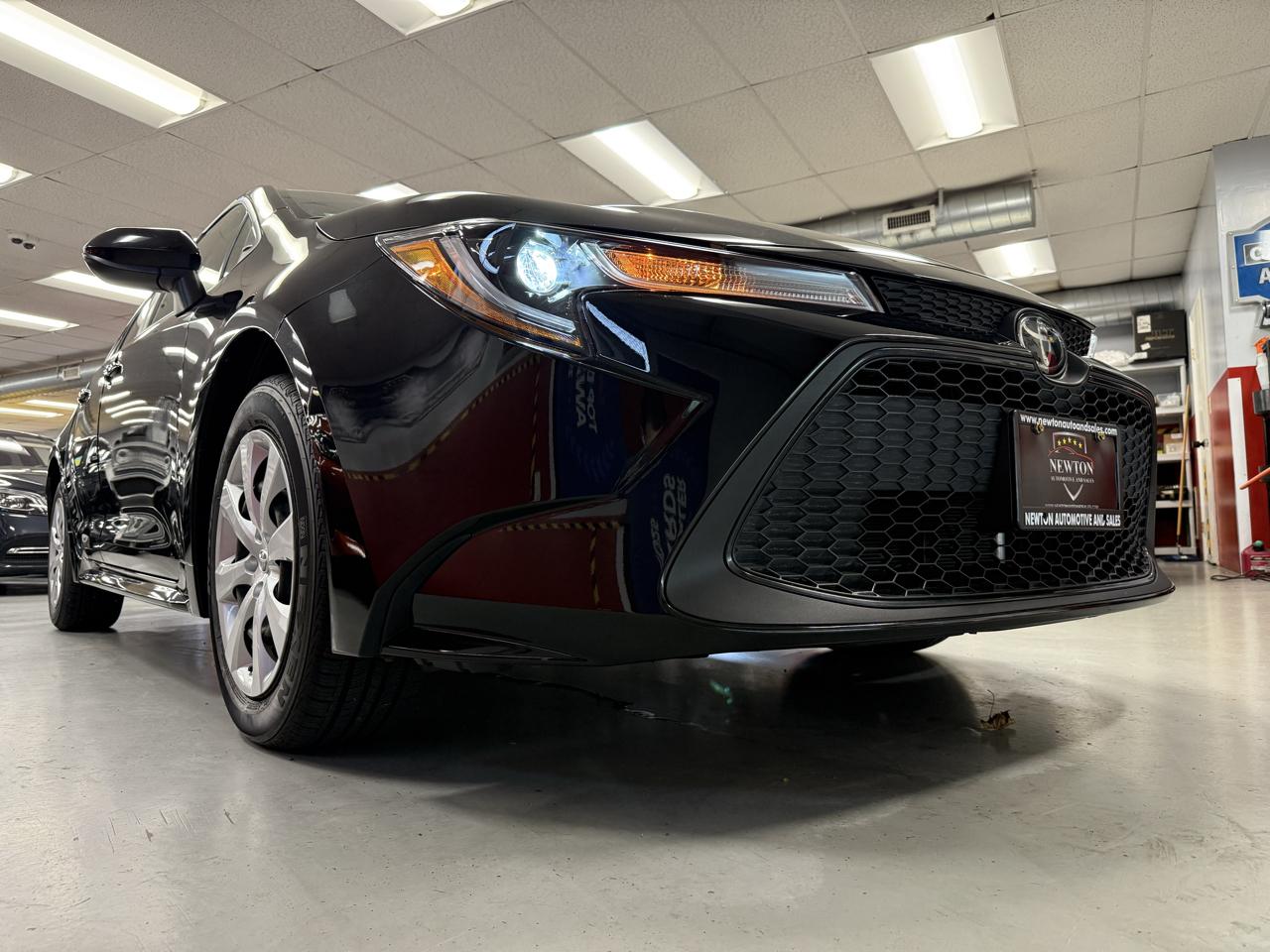 Toyota Corolla LE 2021