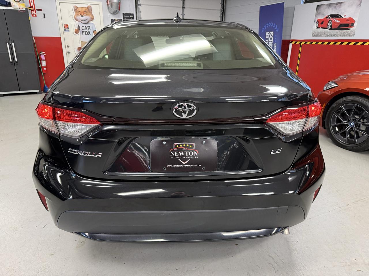 Toyota Corolla LE 2021