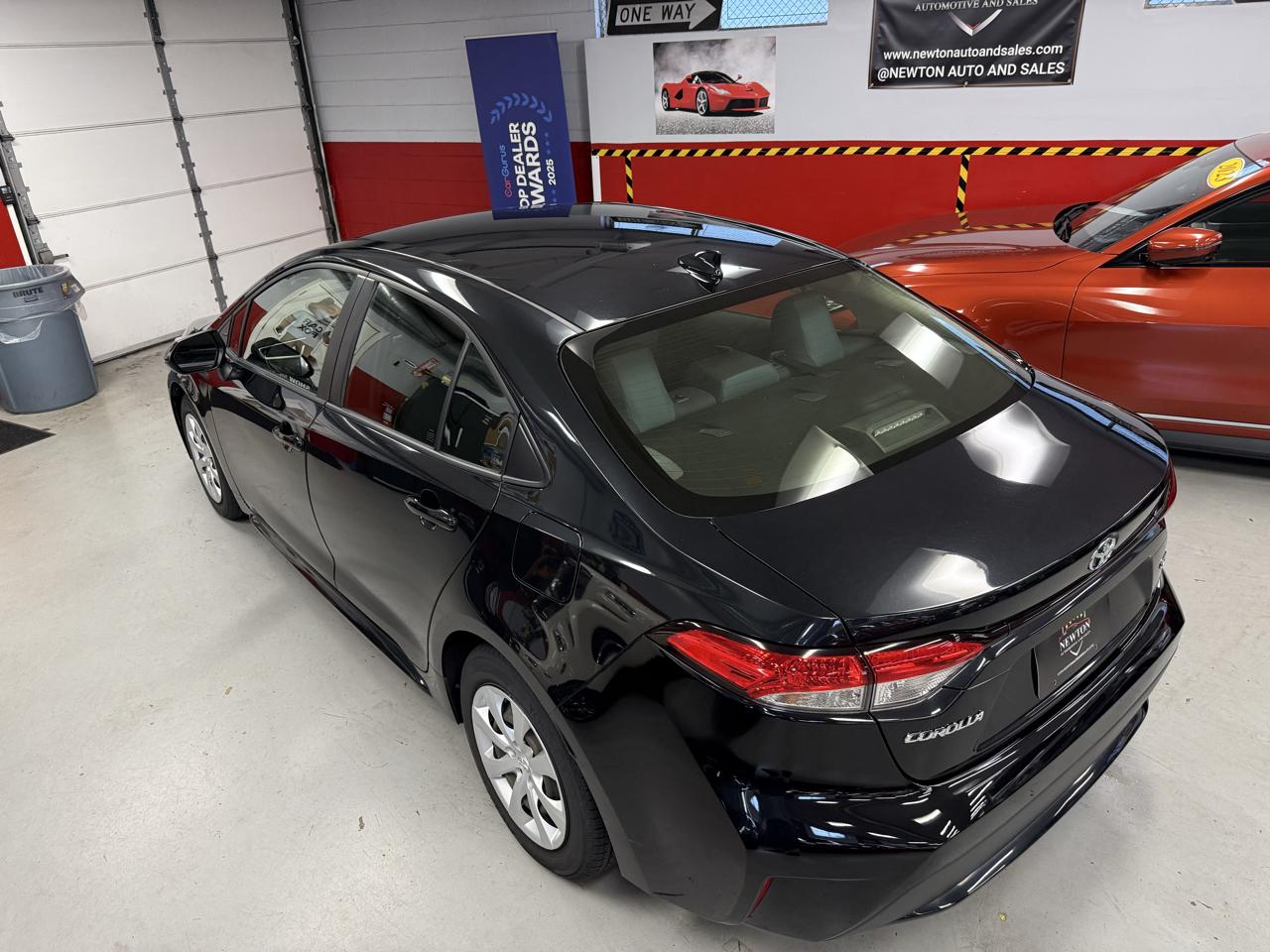 Toyota Corolla LE 2021