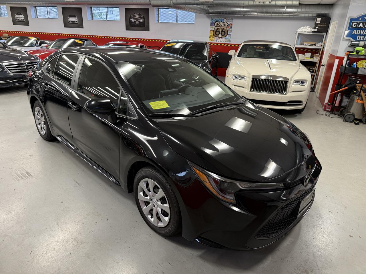 Toyota Corolla LE 2021