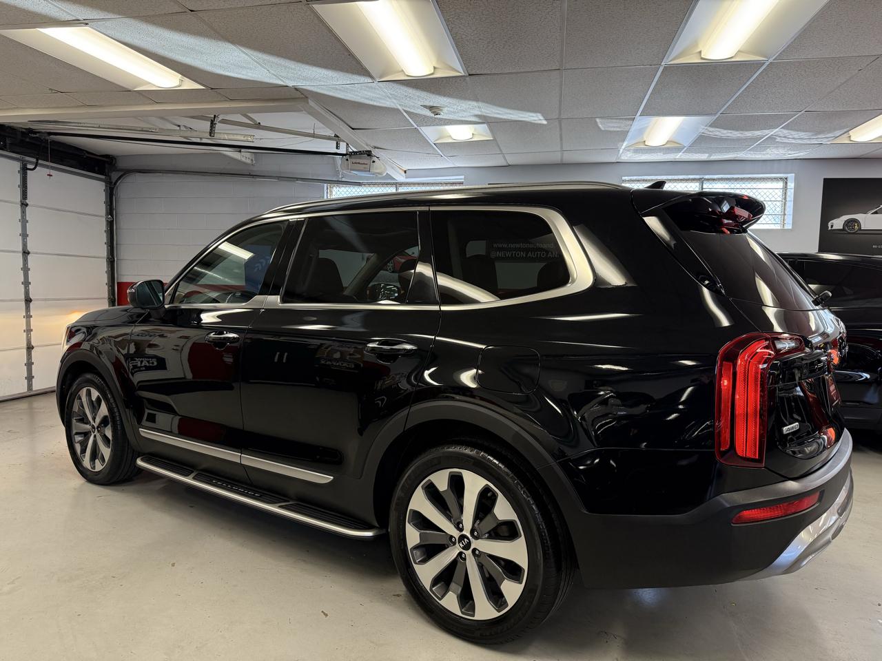 Kia Telluride S AWD 2021