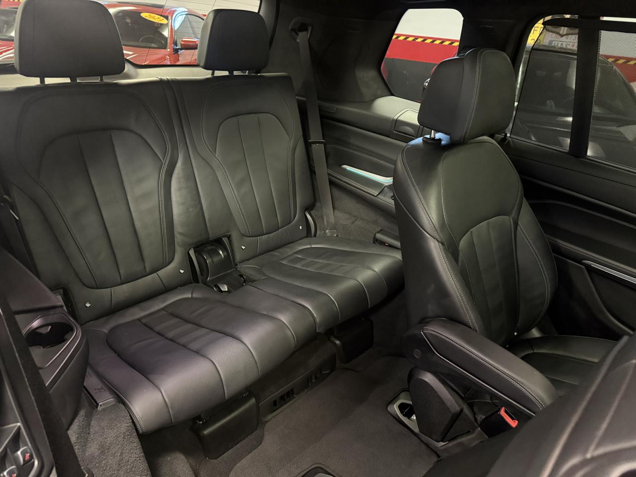BMW X7 xDrive40i 2021