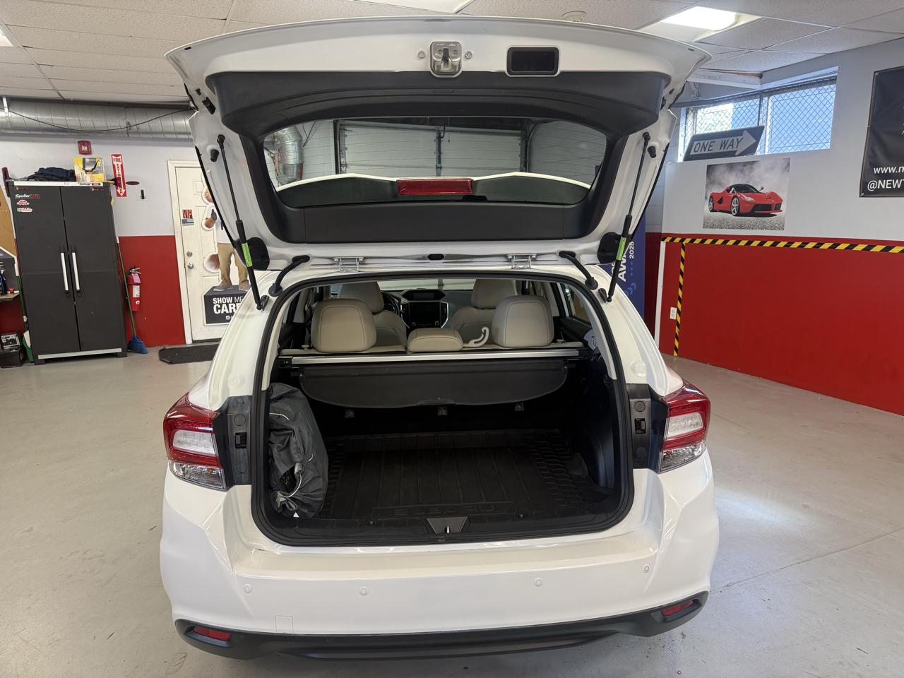 Subaru Impreza 2.0i Limited CVT 5-Door 2017