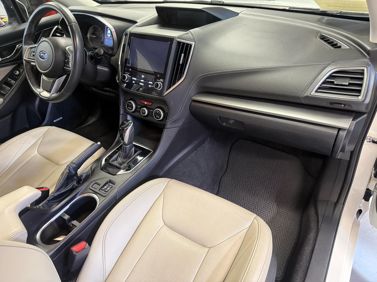 Subaru Impreza 2.0i Limited CVT 5-Door 2017