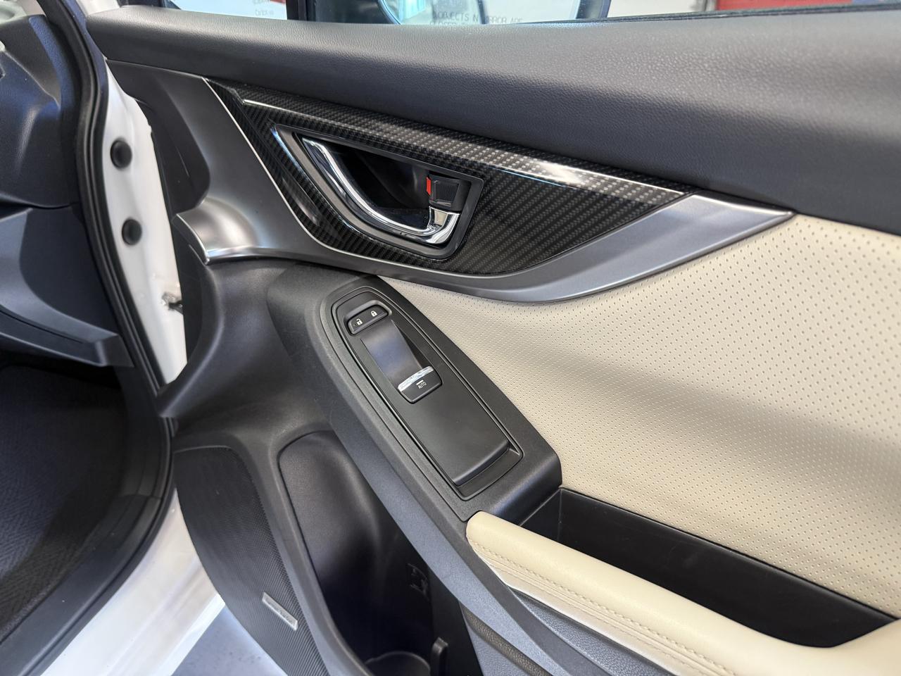 Subaru Impreza 2.0i Limited CVT 5-Door 2017