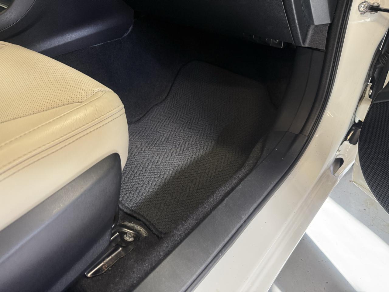 Subaru Impreza 2.0i Limited CVT 5-Door 2017