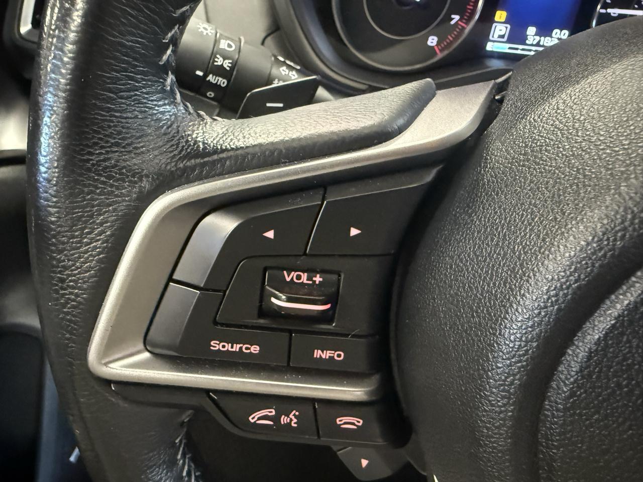 Subaru Impreza 2.0i Limited CVT 5-Door 2017