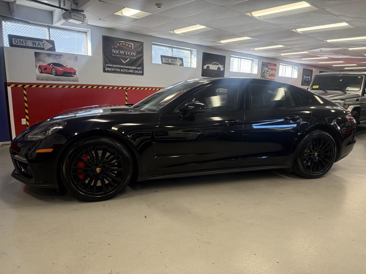 Porsche Panamera Turbo AWD 2017