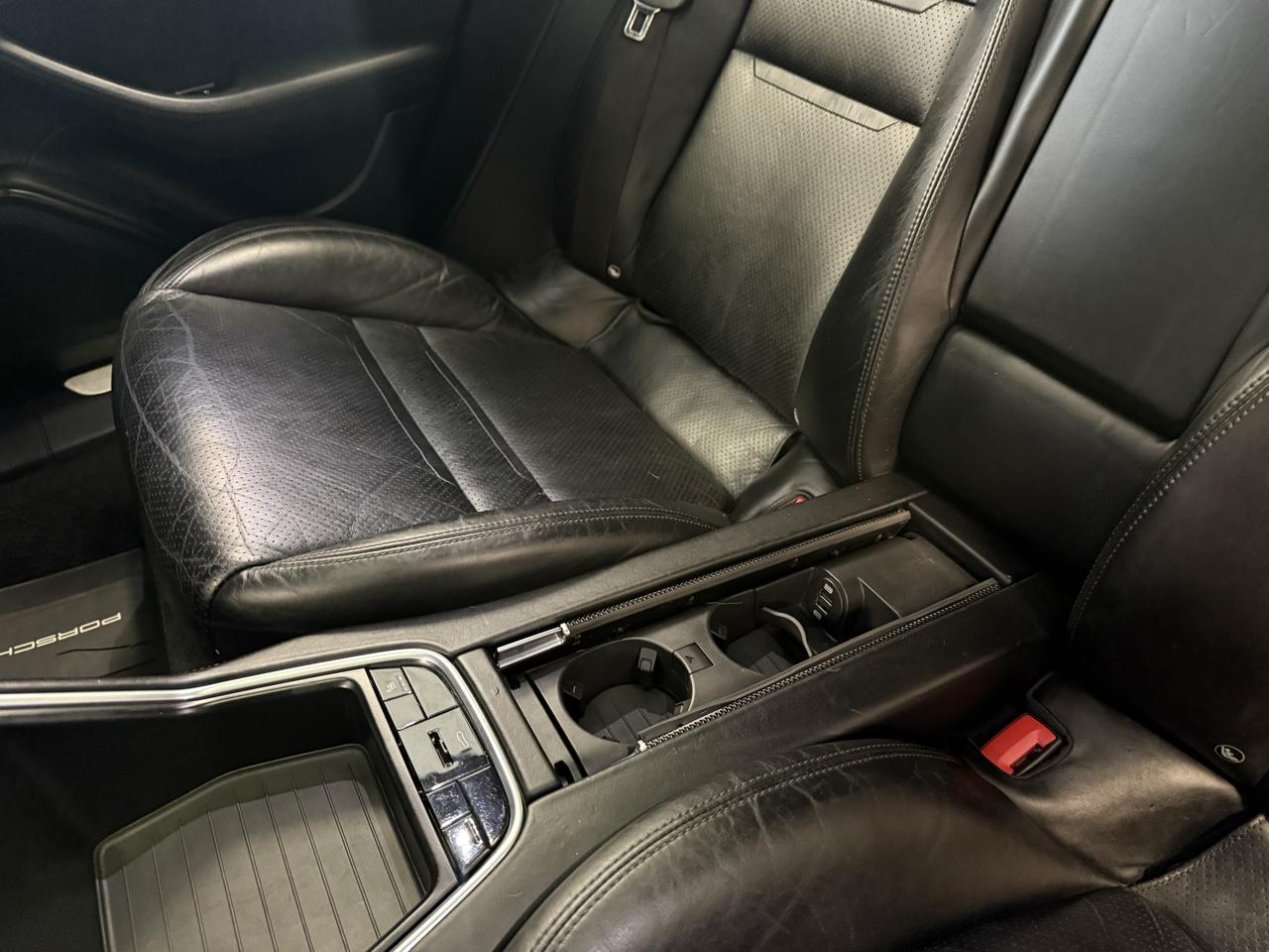 Porsche Panamera Turbo AWD 2017