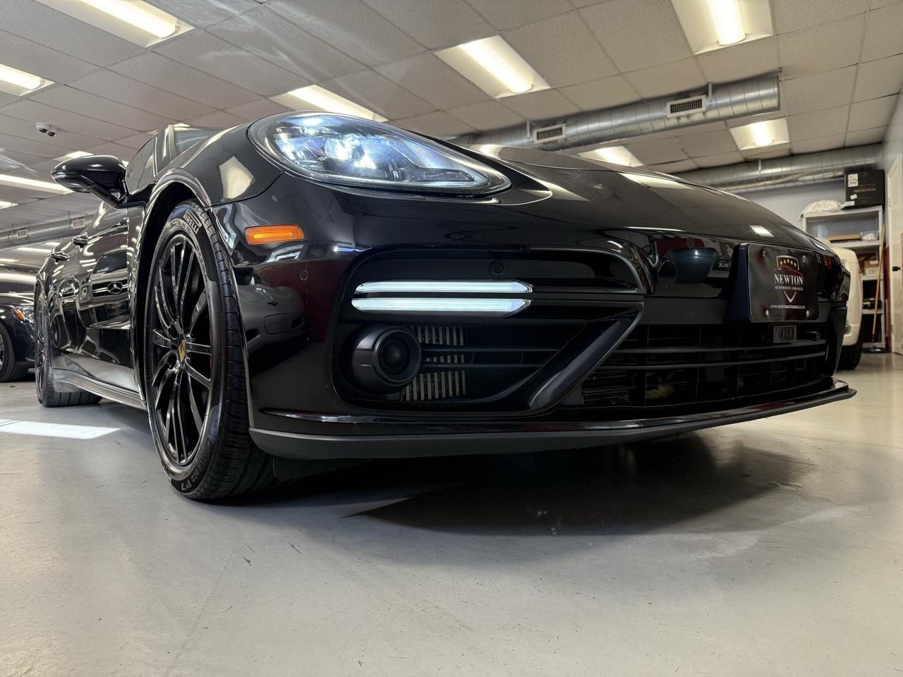 Porsche Panamera Turbo AWD 2017
